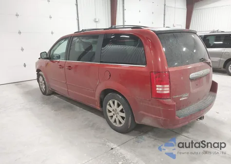 2008 Chrysler Town & Country Touring z USA, uszkodzony, nr VIN 2A8HR54P58R136955